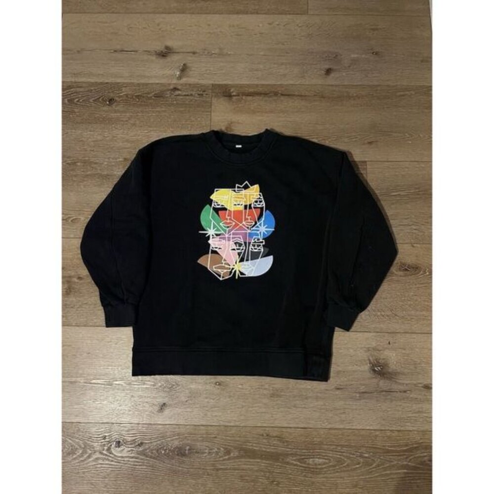 Lululemon Women’s Black Perfectly Oversized Crewneck Long Sleeve Pride Sweater